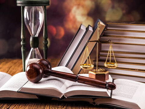 تاثیرات مثبت حضور وکیل اجلالی